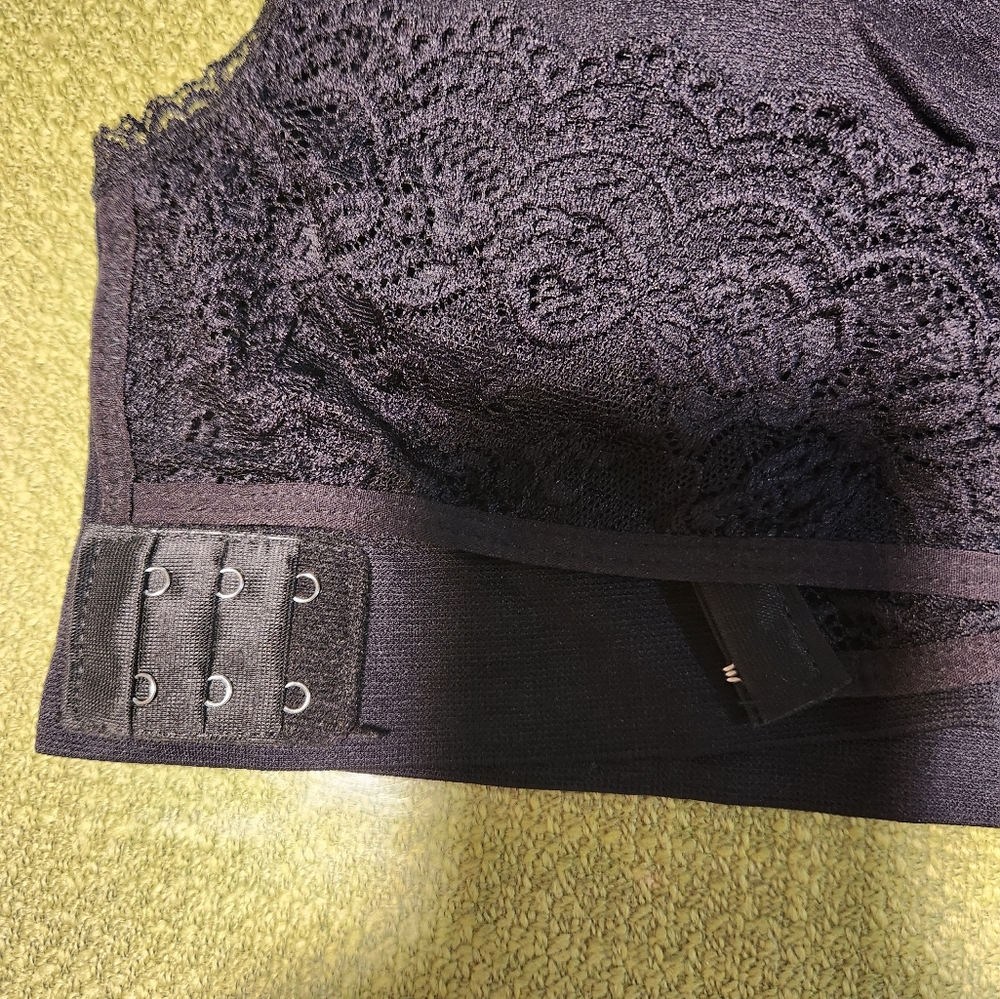 Bra - Picture 2 of 9